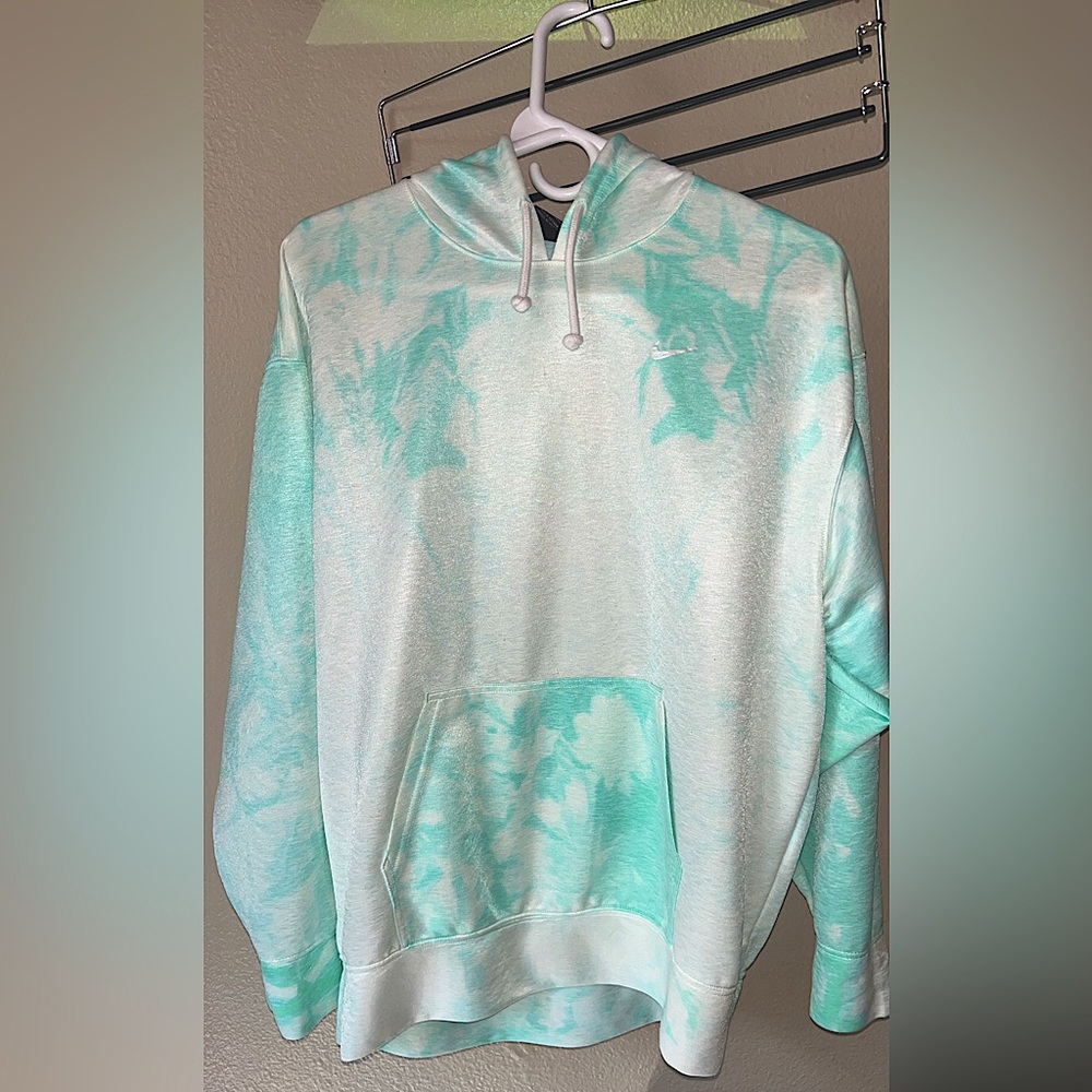 Nike Dri- Fit Hoodie